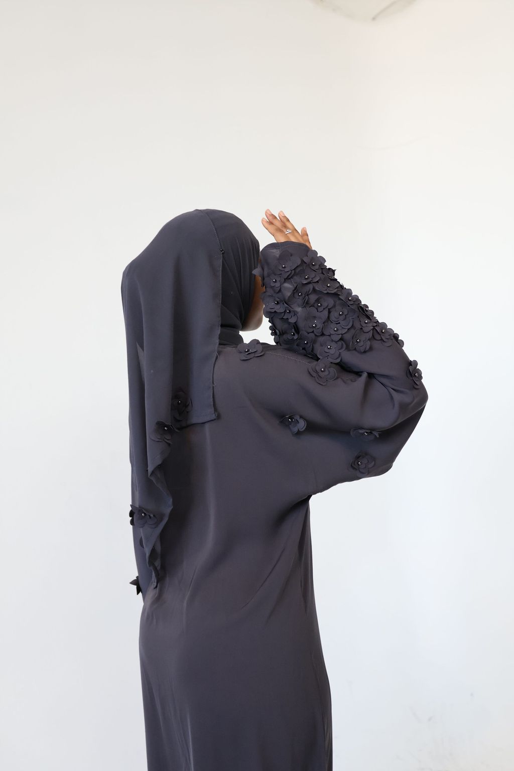 Ash - WARD ABAYA